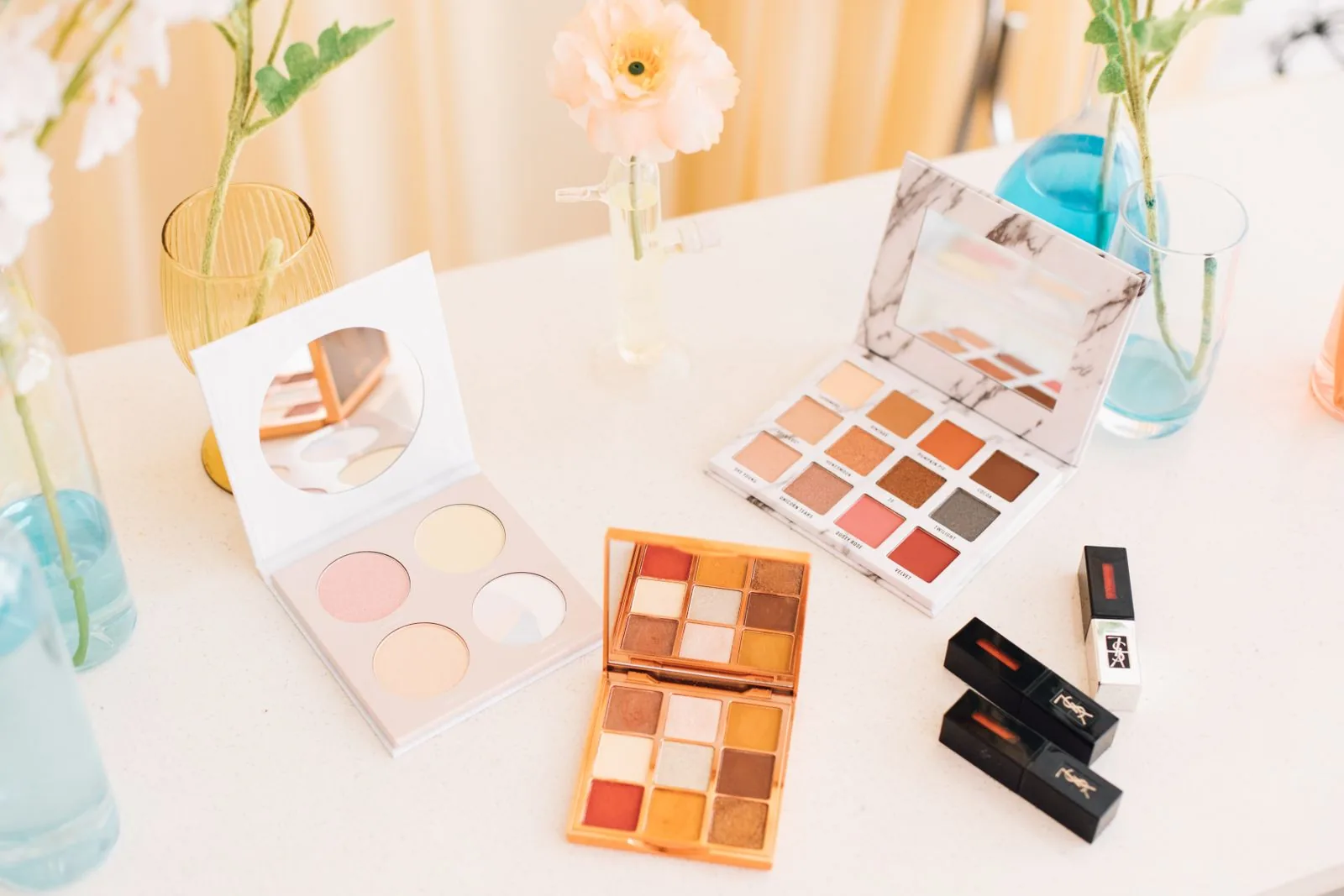 Premium cosmetics rigid box packaging